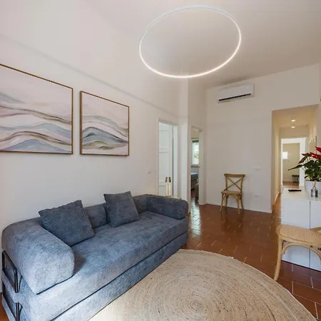 Contemporary House By Interhome Holiday home
