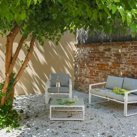 Contemporary House By Interhome Viareggio